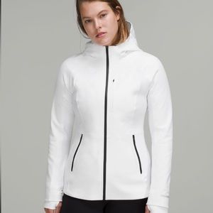 Lululemon Cross Chill Jacket